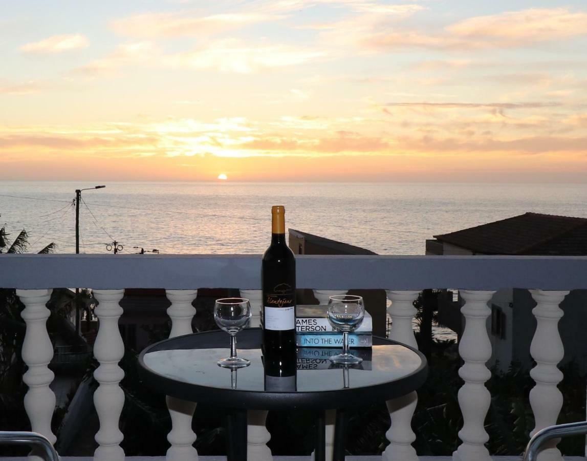 Sunny House East Beach House Villa ปอล โด มาร์ ภายนอก รูปภาพ